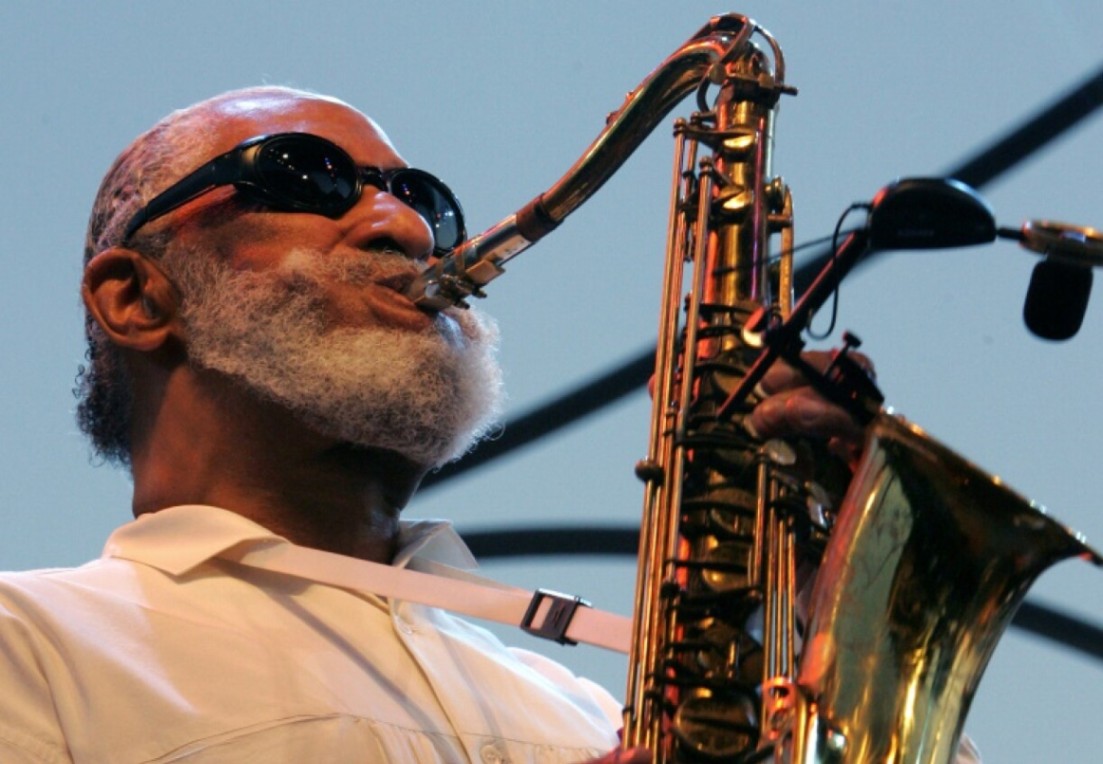 EL FIN DE UNA ERA, FALLECE SONNY ROLLINS: "EL COLOSO DEL SAXOFON"