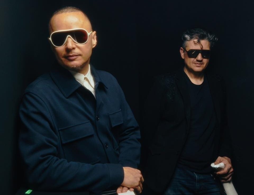Plastilina Mosh presenta "Aquamosh Completo En Vivo"