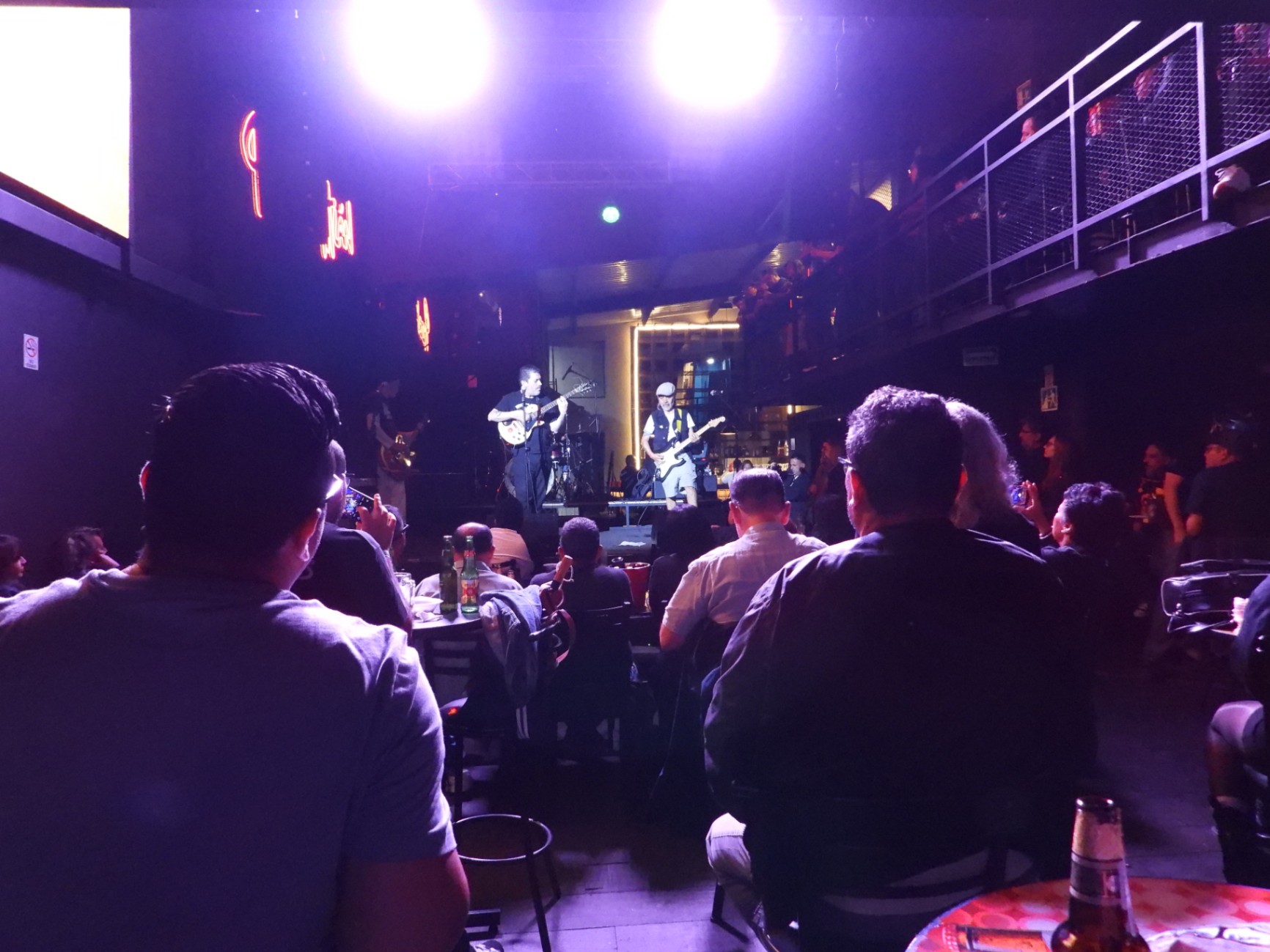 Los Esquizitos se presentan con gran éxito en Rockotitlán Satélite, La Catedral de Rock Mexicano