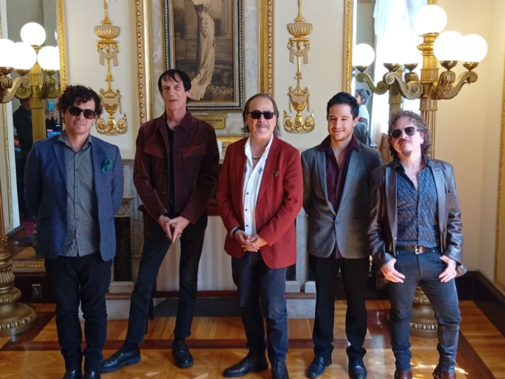 LA BARRANCA SE DECLARA LISTA EN RUEDA DE PRENSA PARA SU ACÚSTICO EN EL TEATRO DE LA CIUDAD